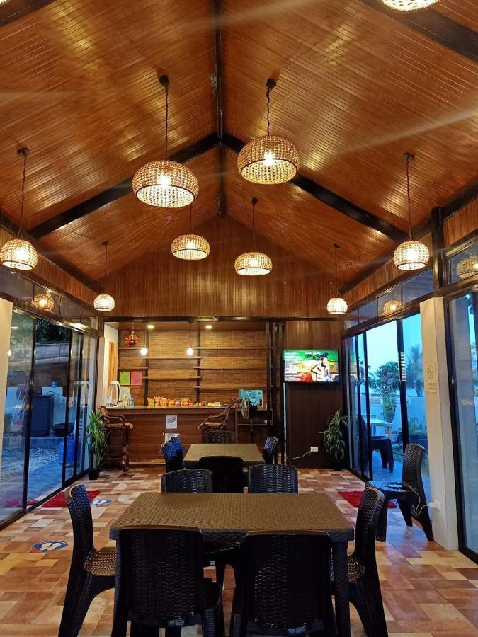 Rrj'S Beach Resort Ослоб Экстерьер фото